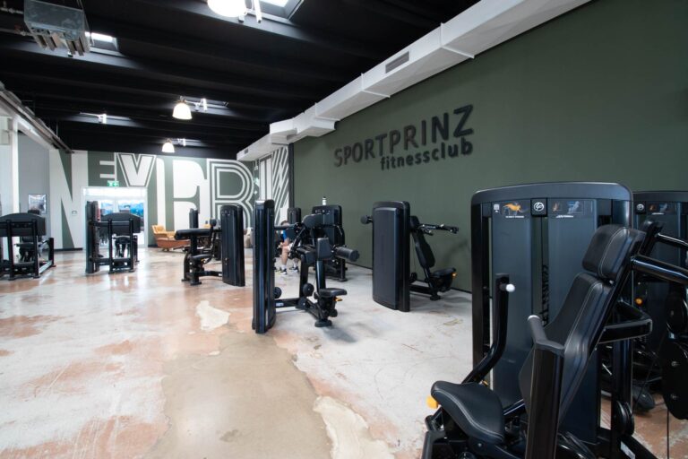 2025-sportprinz-freiburg-west-gym-training-1920x1280px